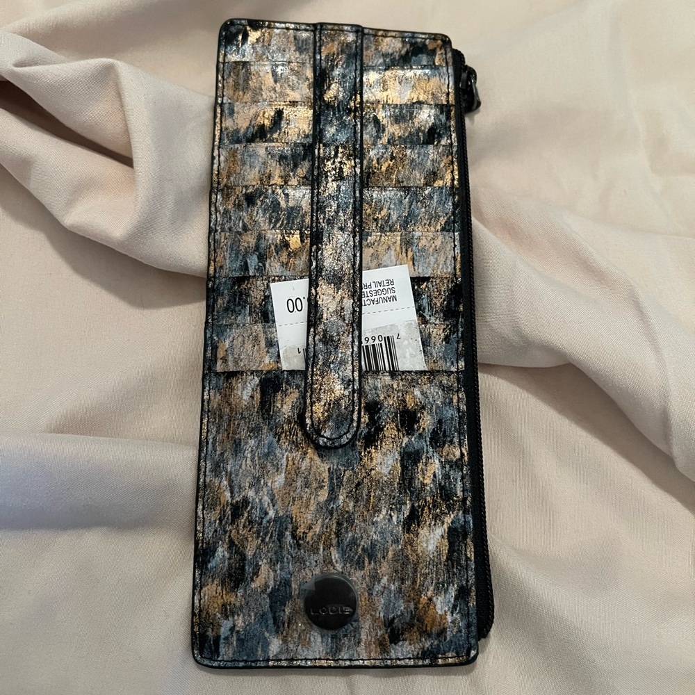 Lodi’s ROAR Leather RFID Card Case with zipper NWT